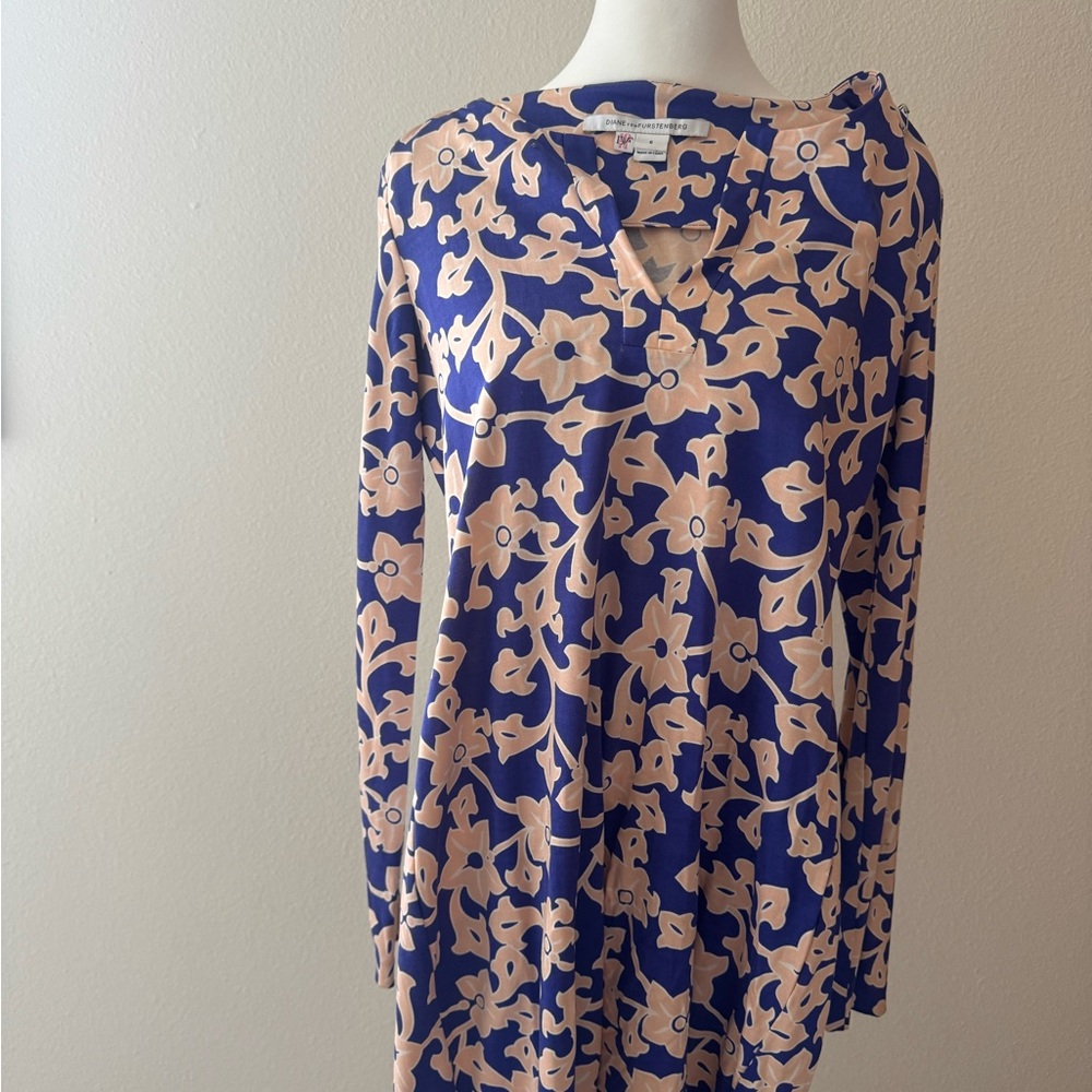 Diane Von Furstenberg Blue and Cream Floral Long Sleeve Top